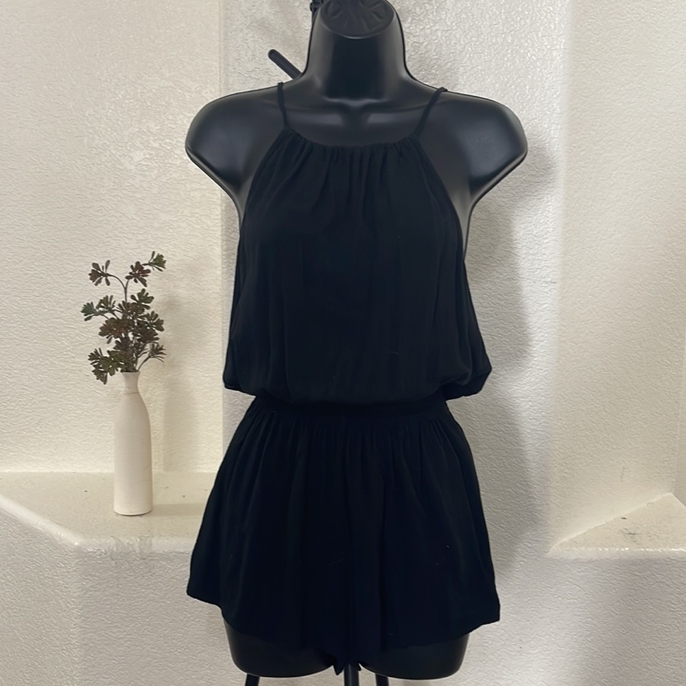 FOREVER 21 BLACK ROMPER